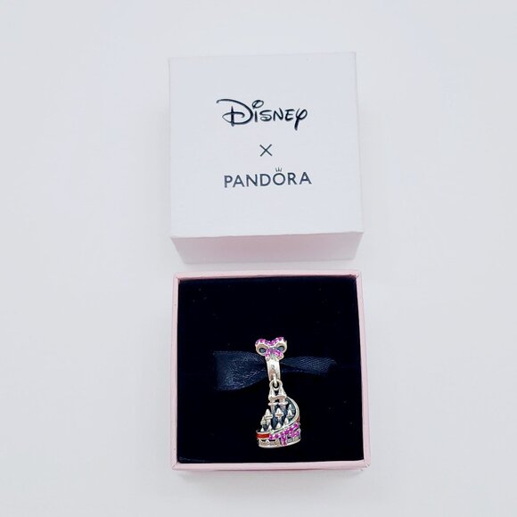Pandora Disney Parks Holiday Castle Figural Sculpted Fantasyland Charm - Picture 1 of 4